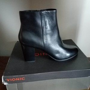 Vionic Ankle Boot